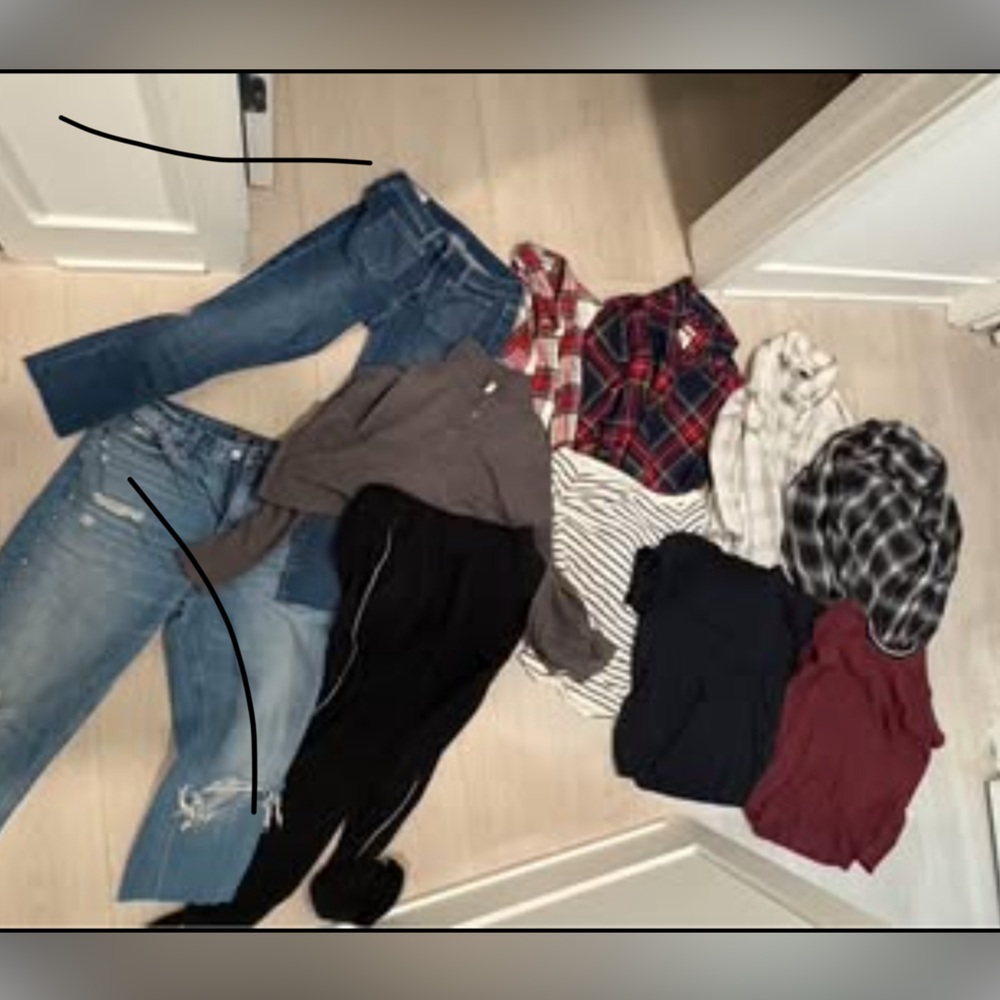 Bundle of women’s clothes (medium/large) flannels, shirts, pants, jeans